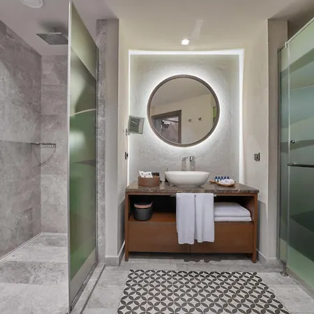 Hotel Mavilu Luxury *