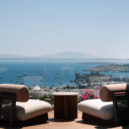 Mavilu Luxury Hotel