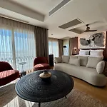 Mavilu Luxury ホテル *
